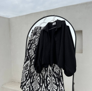 photo_5798764208689629772_w